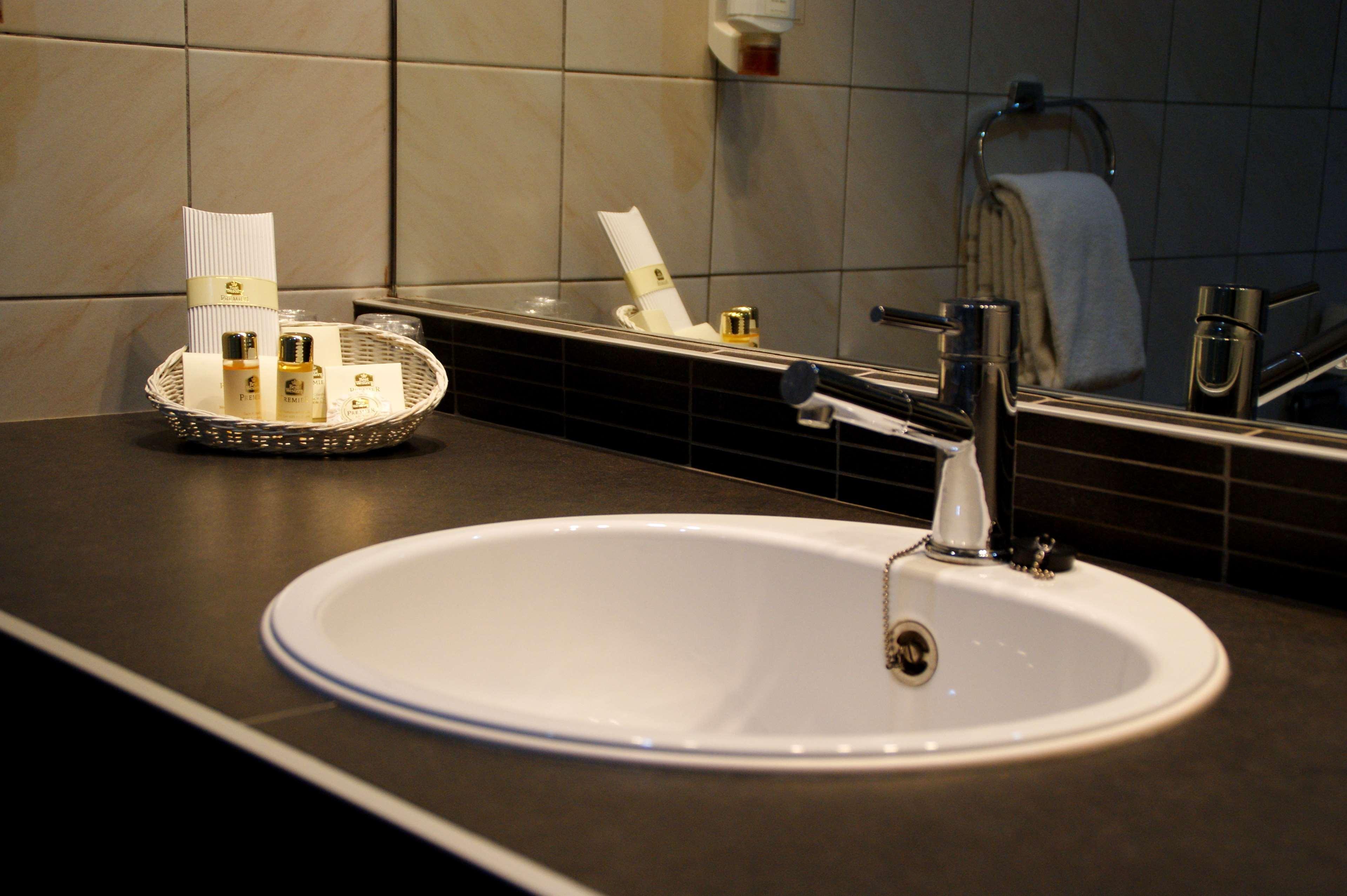 Best Western Plus Park Hotel Brussels Etterbeek Экстерьер фото