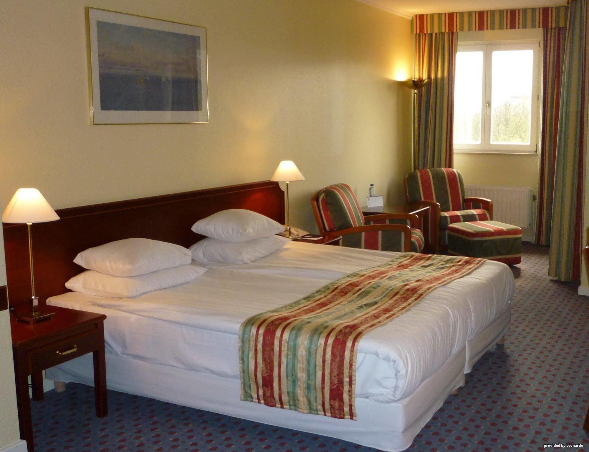Best Western Plus Park Hotel Brussels Etterbeek Экстерьер фото